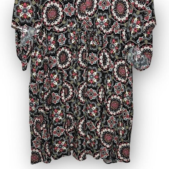 Torrid Medallion Print Lattice Challis V-Neck Flowy Dress Women’s Plus Size 2 2X - Picture 5 of 12